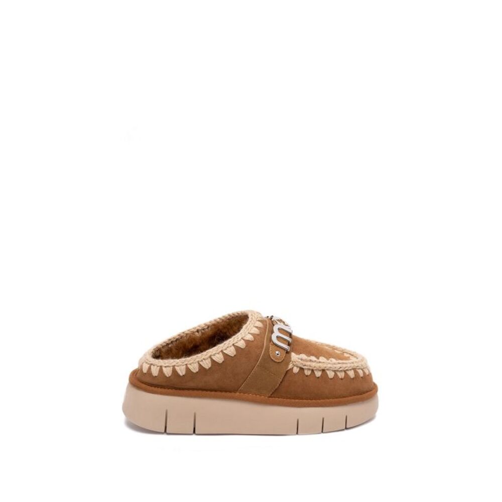 Mou Women `Bounce Clog Metal Logo`